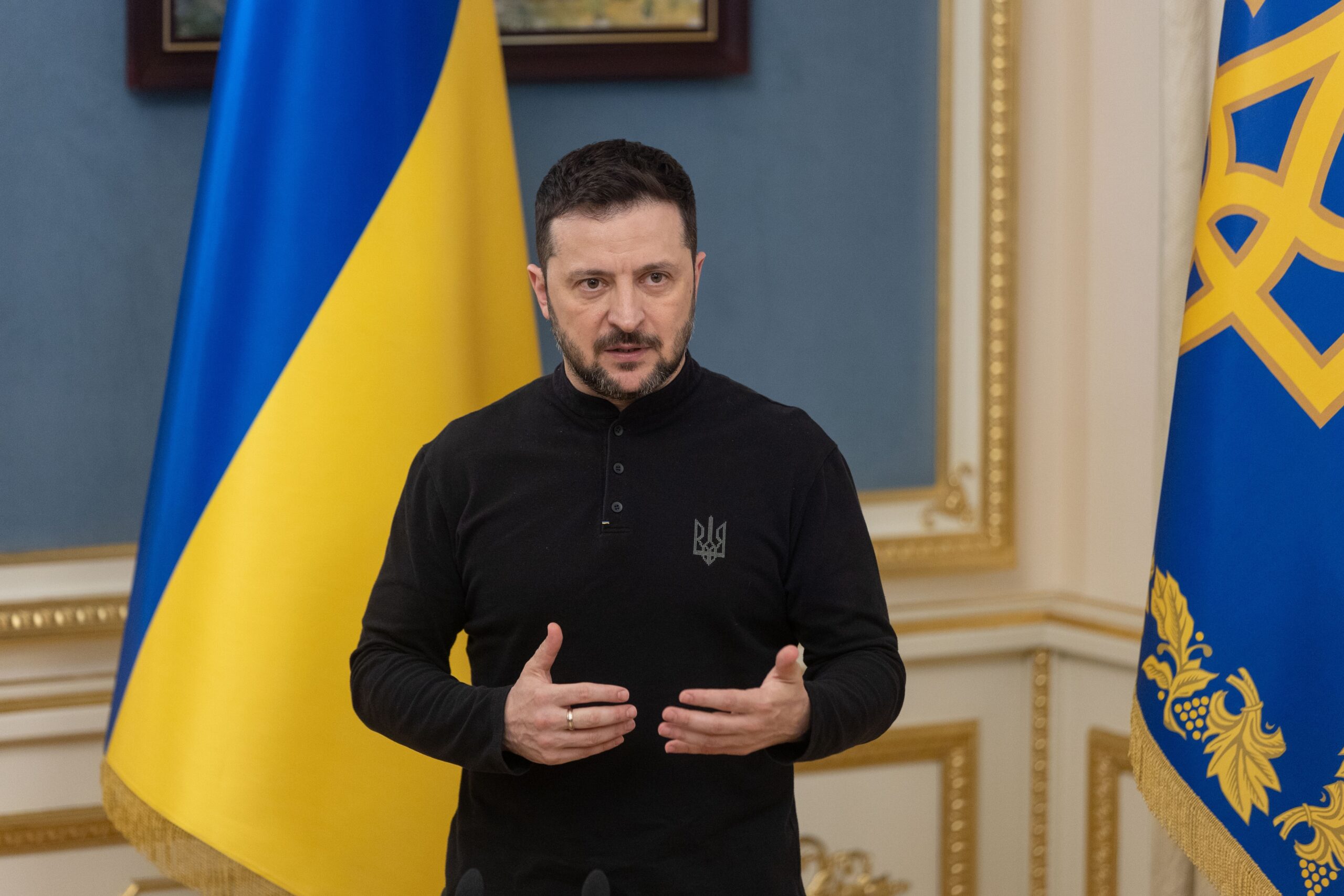 Zelenskyy Warns of Imminent Large-Scale Russian Strike Based on Intelligence