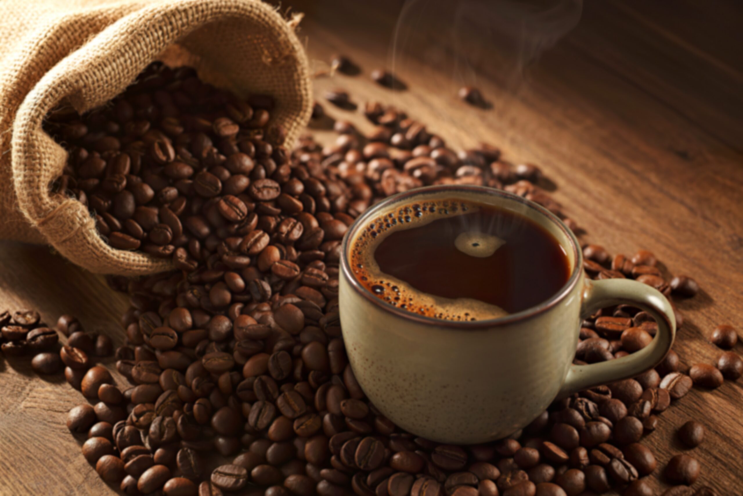 Long-Term Study Finds Daily Coffee Consumption Associated With Lower Risk of Acute Kidney Injury