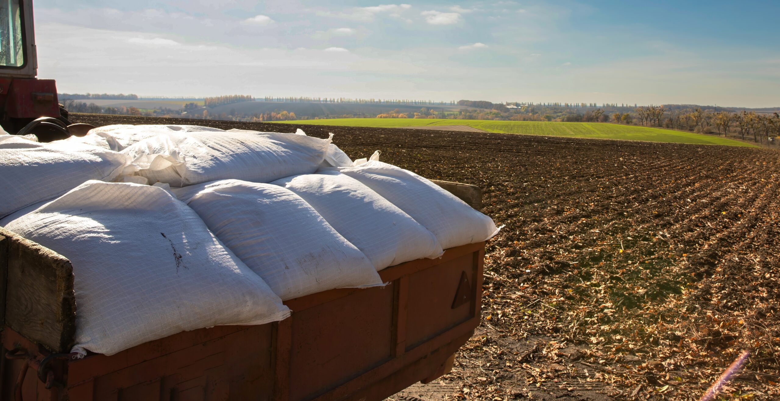 Iran Conflict Disrupts Fertilizer Supply, Raising Global Food Shortage Concerns