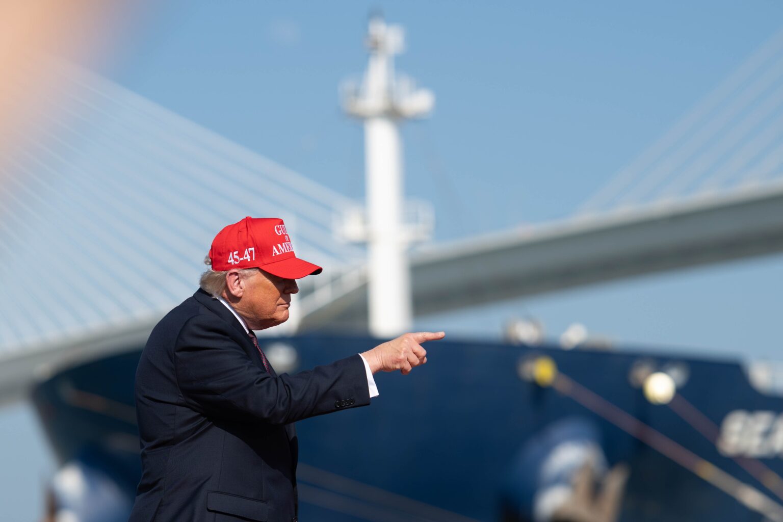 Trump Urges GOP to End Filibuster Amid DHS Funding Stalemate – [your]NEWS