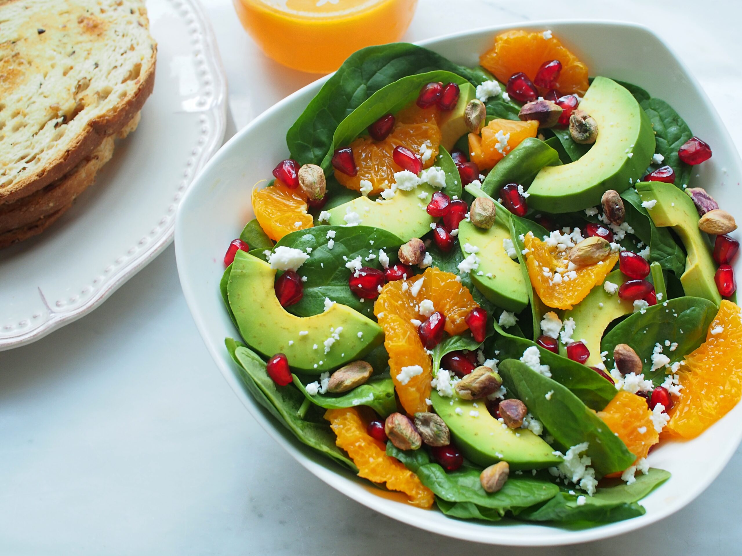 New Research Examines How Timing and Food Pairings May Influence Spinach’s Nutritional Benefits