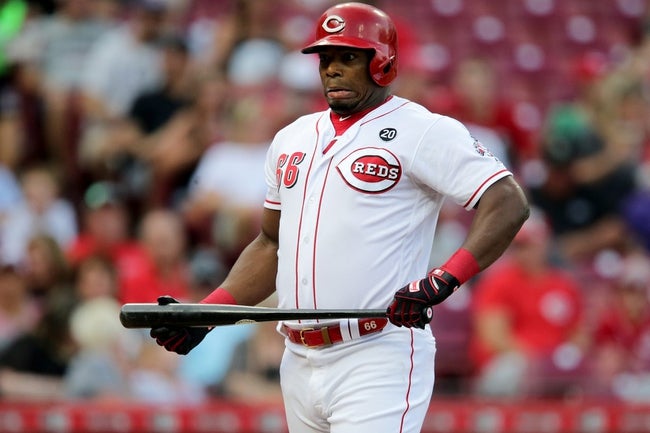 Canadian team signs Yasiel Puig, despite potential prison sentence looming
