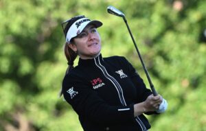 Hannah Green heats up late, wins in playoff for third LA title