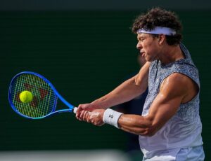 ATP roundup: Ben Shelton shows love of clay, wins BMW title