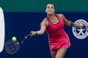 Aryna Sabalenka improves to 25-1; advances to 4th round in Madrid