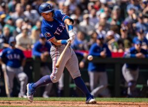 Pirates welcome Rangers home after Texas' 10-game road trip