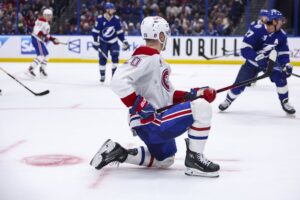 Canadiens' Juraj Slafkovsky scores 3, including OT, to top Lightning