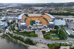 Steelers owner has Ravens' fan seating moved at Pittsburgh draft
