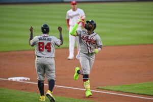Braves blast four homers to bypass Nationals