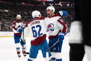 NHL roundup: Top-seeded Avs sweep Kings in Anze Kopitar’s farewell