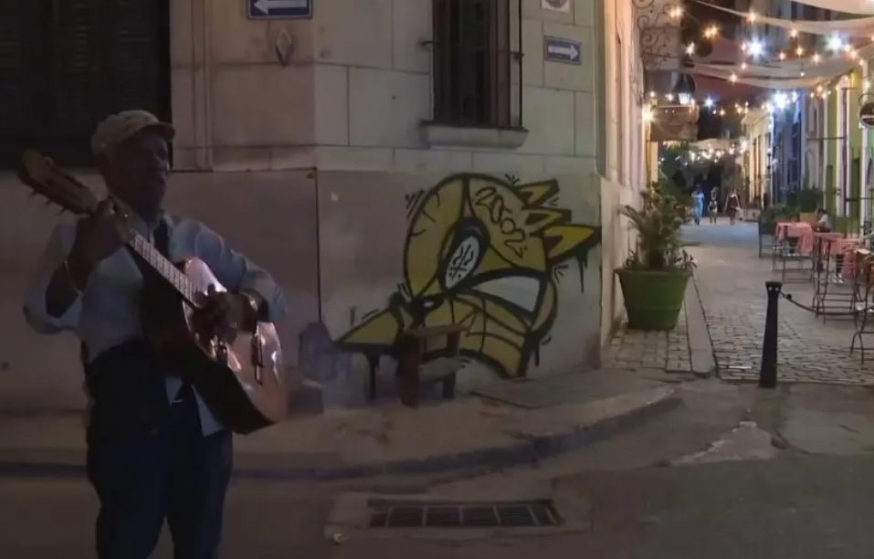 Havana Falls Silent as Fuel Shortages and Economic Crisis Cripple Tourism and Nightlife