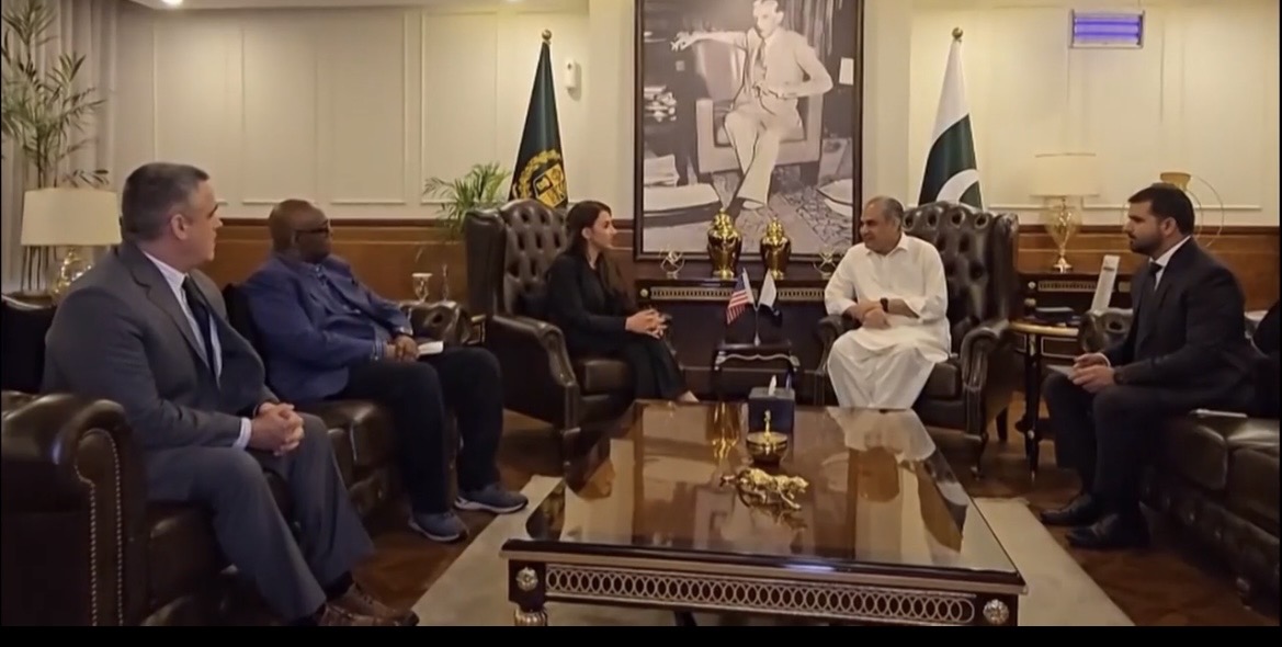 Ceasefire on Edge as U.S. and Iran Begin High-Stakes Talks in Islamabad