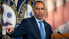 Louisiana Halts Congressional Primaries After Supreme Court Ruling Upends District Map