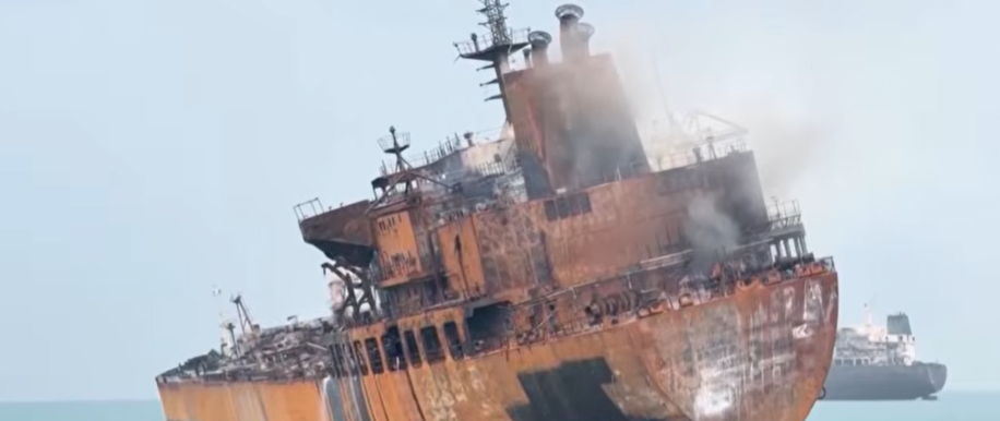 Strait of Hormuz: A Critical Chokepoint for Global Oil and Gas Supply