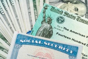Bank Insider Says: These 4 Social Security Mistakes Can Lead to Delays, Fees, or Lost Funds