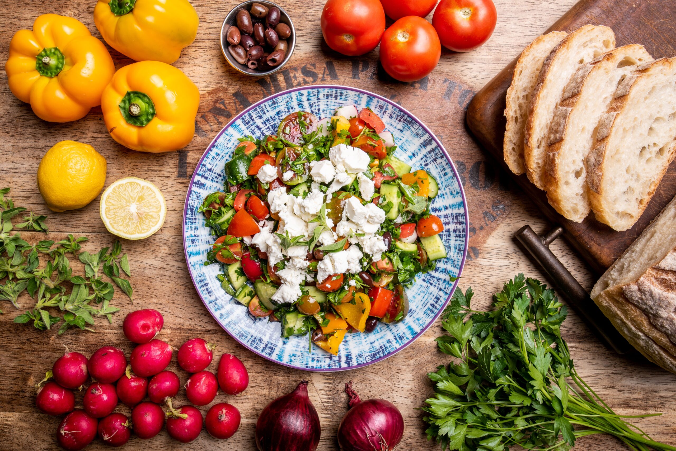 Mediterranean Diet Linked to Lower Cancer Risk Independent of Weight, Large Study Finds