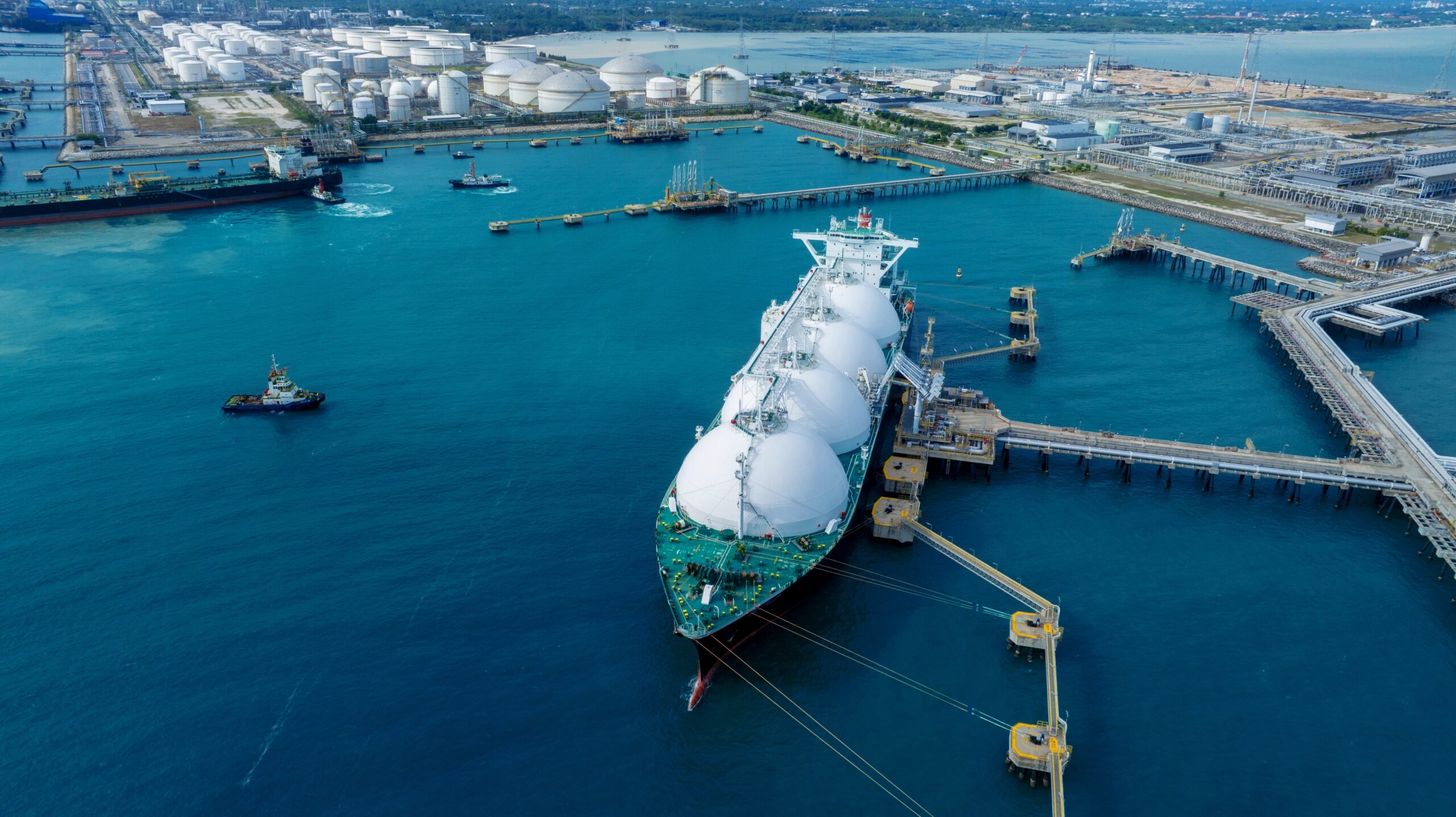 U.S. LNG Exports Set to Surge 28% by 2027 as New Terminals Come Online ...