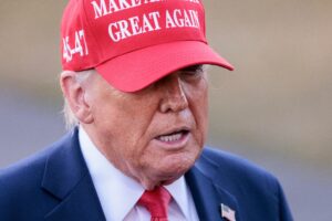 Trump Backs Renewal of FISA Surveillance Powers, Says He's Willing to 'Give up Rights and Privileges as a Citizen'