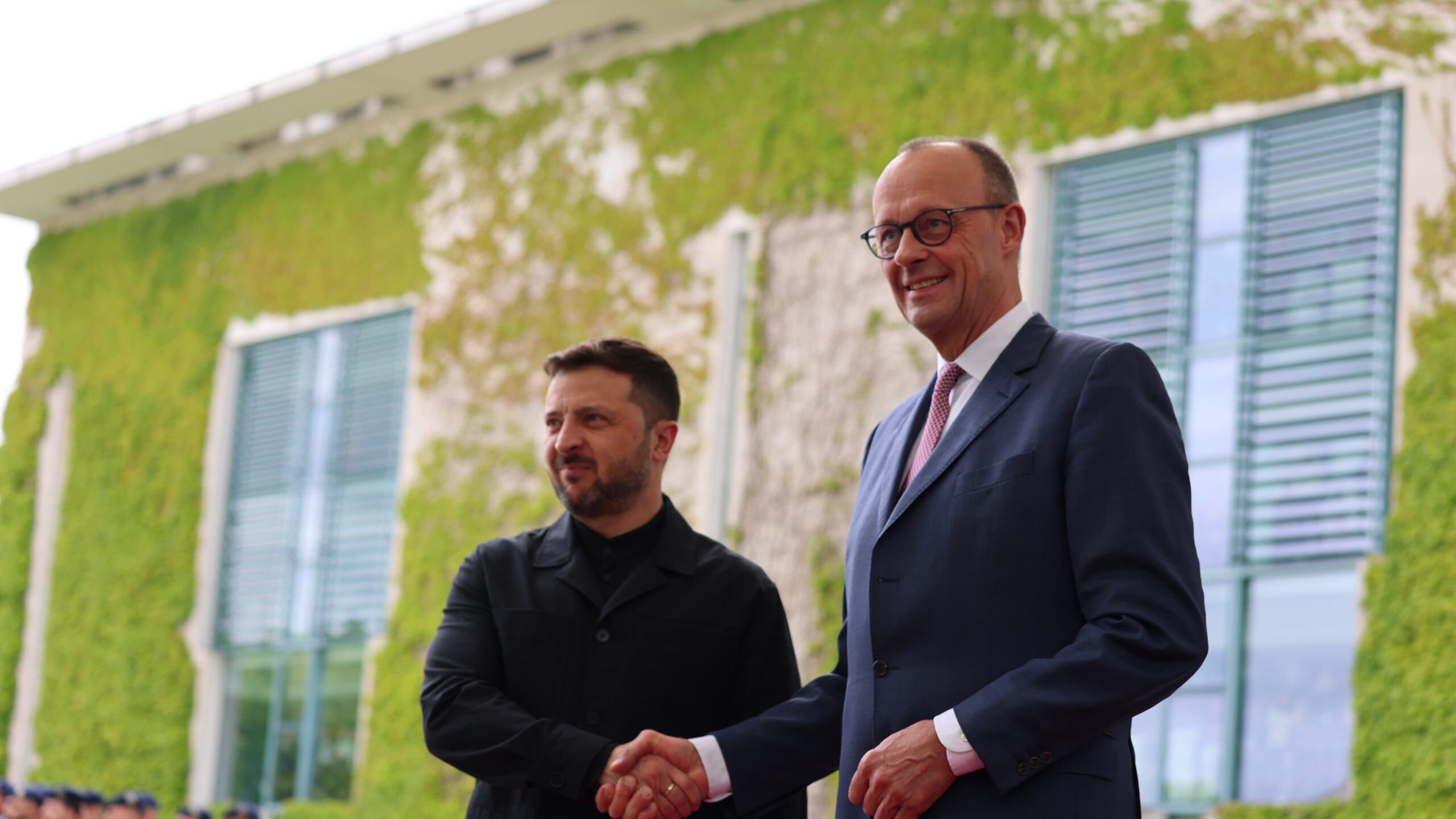 Germany, Ukraine Formalize Defense Cooperation and Reconstruction Agreement During Berlin Talks