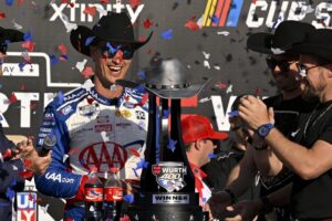 Buckle up: Cup Series ‘roller coaster’ travels to Texas
