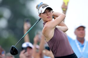 Final-hole eagle gives Nelly Korda 3-stroke lead at Riviera