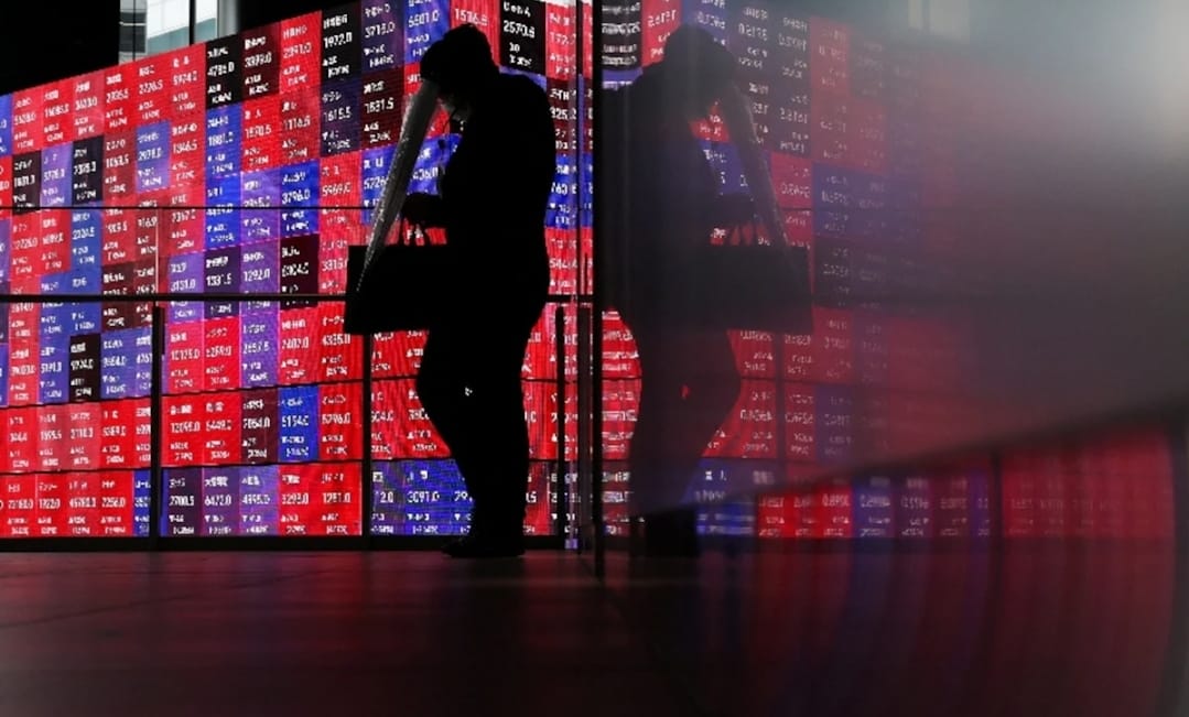 Asian Markets Slide as Gulf Tensions Drive Oil Surge and Investors ...