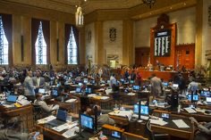 Southern Republicans Push Aggressive Redistricting Drive as Midterm Battle Intensifies Across the U.S.