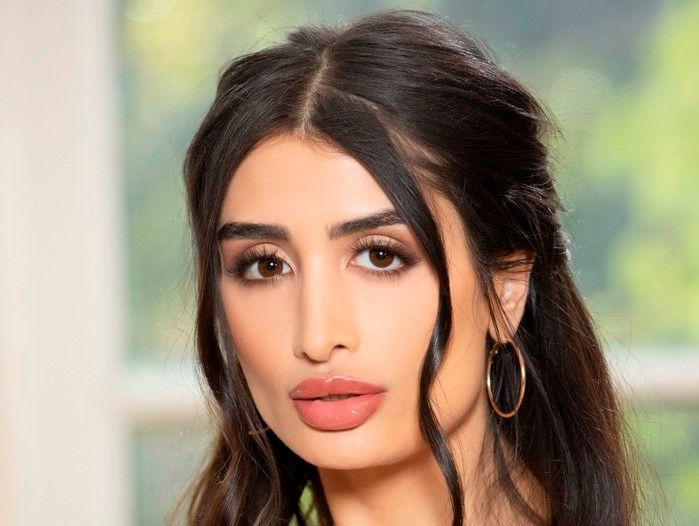 LA Model Charged After Scamming Scheme – [your]NEWS