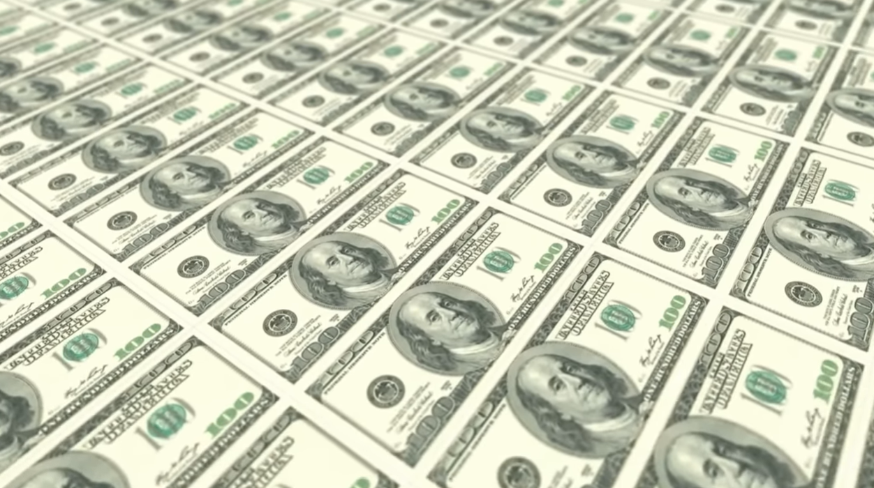 A Weaker Dollar Is Quietly Driving Up Costs for Americans