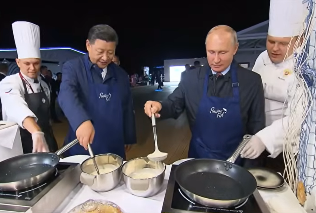 Xi Jinping Welcomes Vladimir Putin to Beijing as China Balances Ties With Russia and the United States