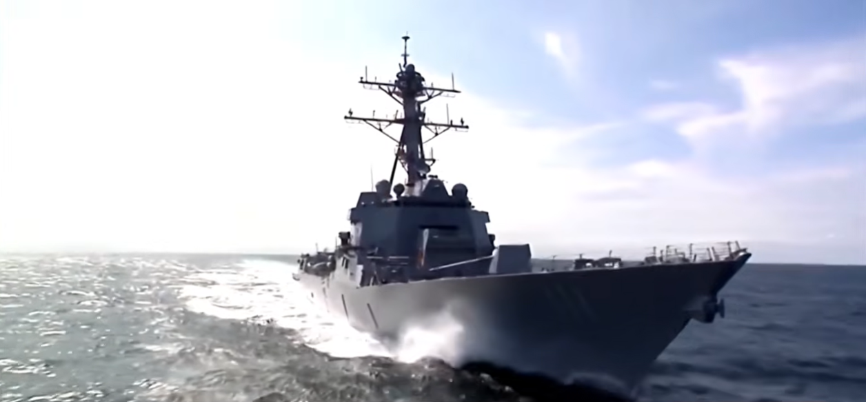 Pentagon Denies Reports of Renewed U.S. Naval Escorts in Strait of Hormuz Amid Rising Tensions