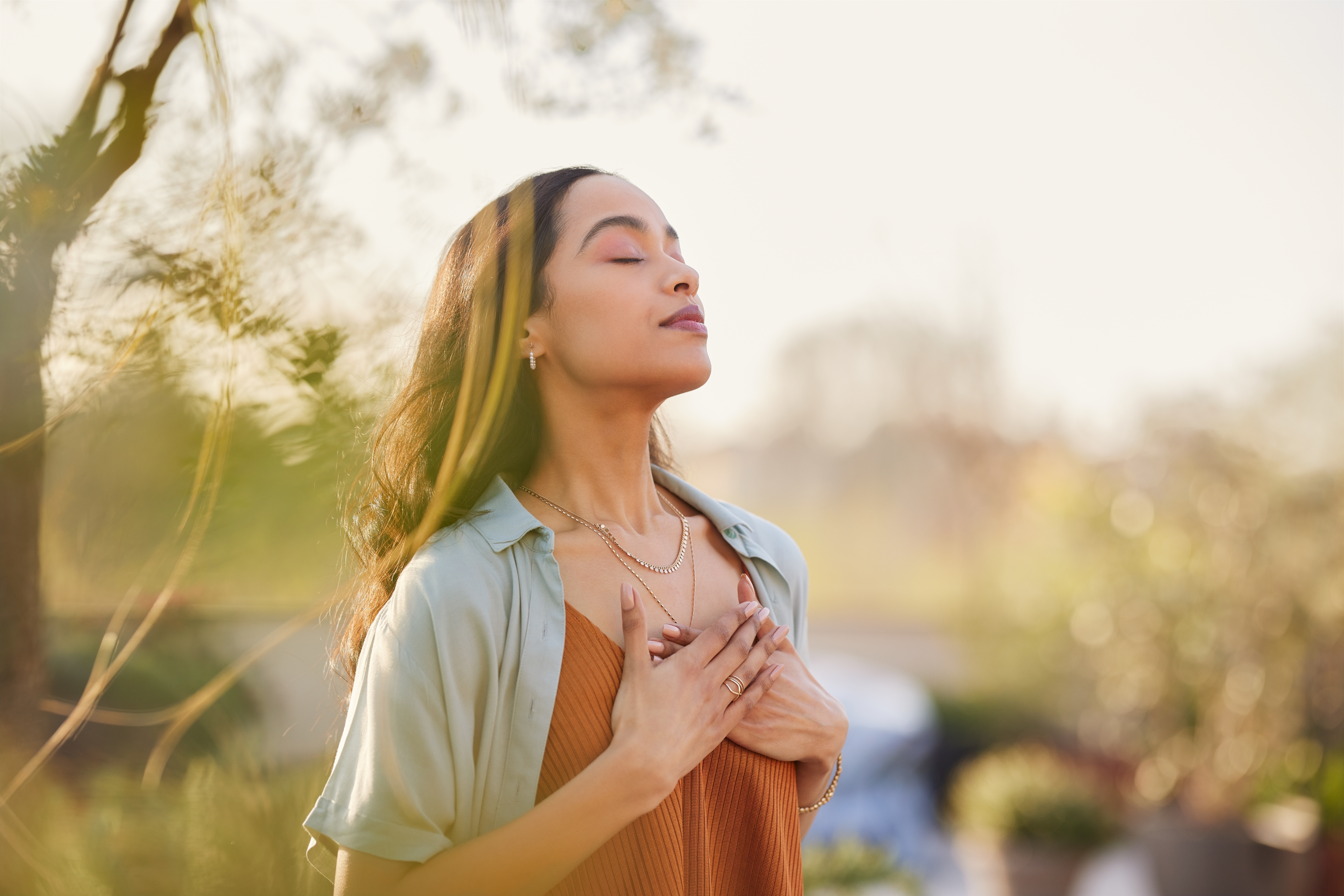 Global Study Finds Gratitude Exercises Consistently Improve Mood Across Cultures
