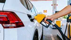 Trump Predicts Sharp Drop in Gas Prices After Iran Conflict Ends as Oil Markets Remain Elevated