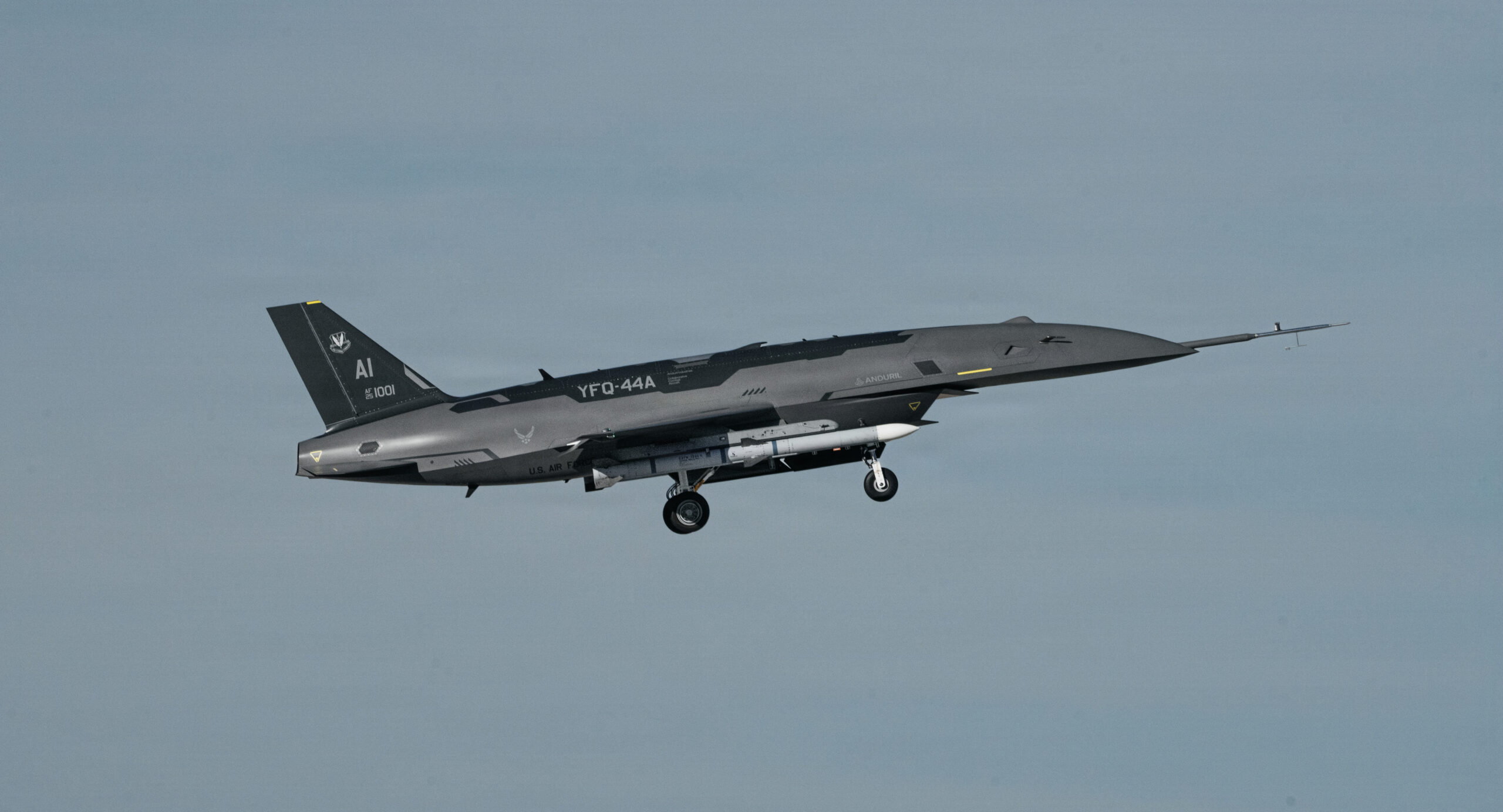 Air Force Awards Contracts for AI-Piloted Fighter Jets as Debate Grows Over Autonomous Weapons