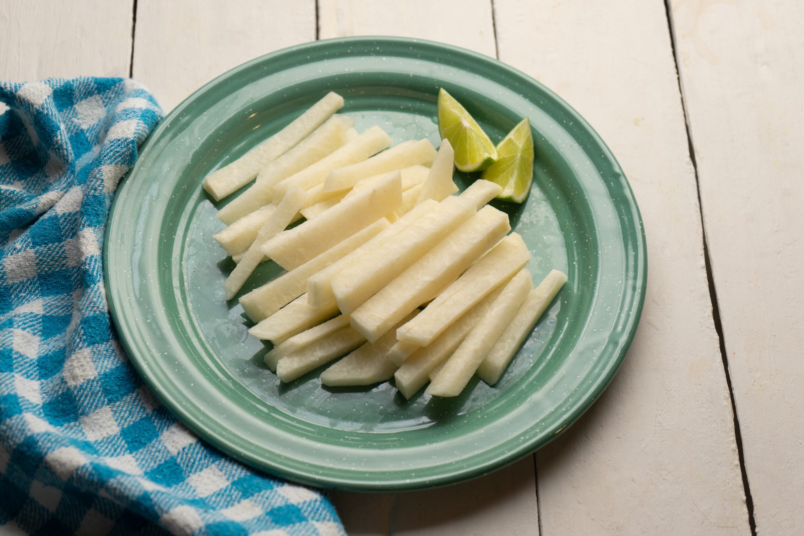 Jicama Gains Attention as Low-Calorie Root Vegetable Supporting Weight and Gut Health