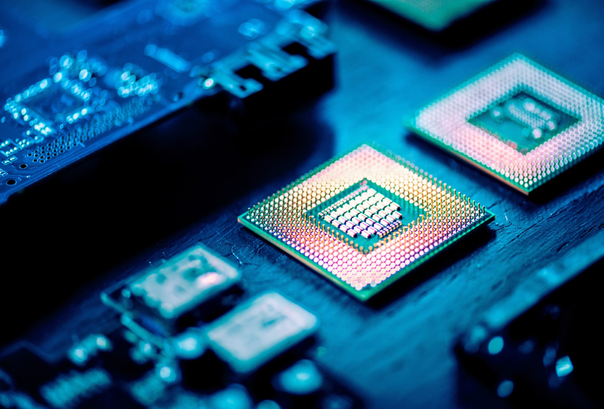 US Reveals Concern That China Now Has Top Chip Making Tools – [your]NEWS