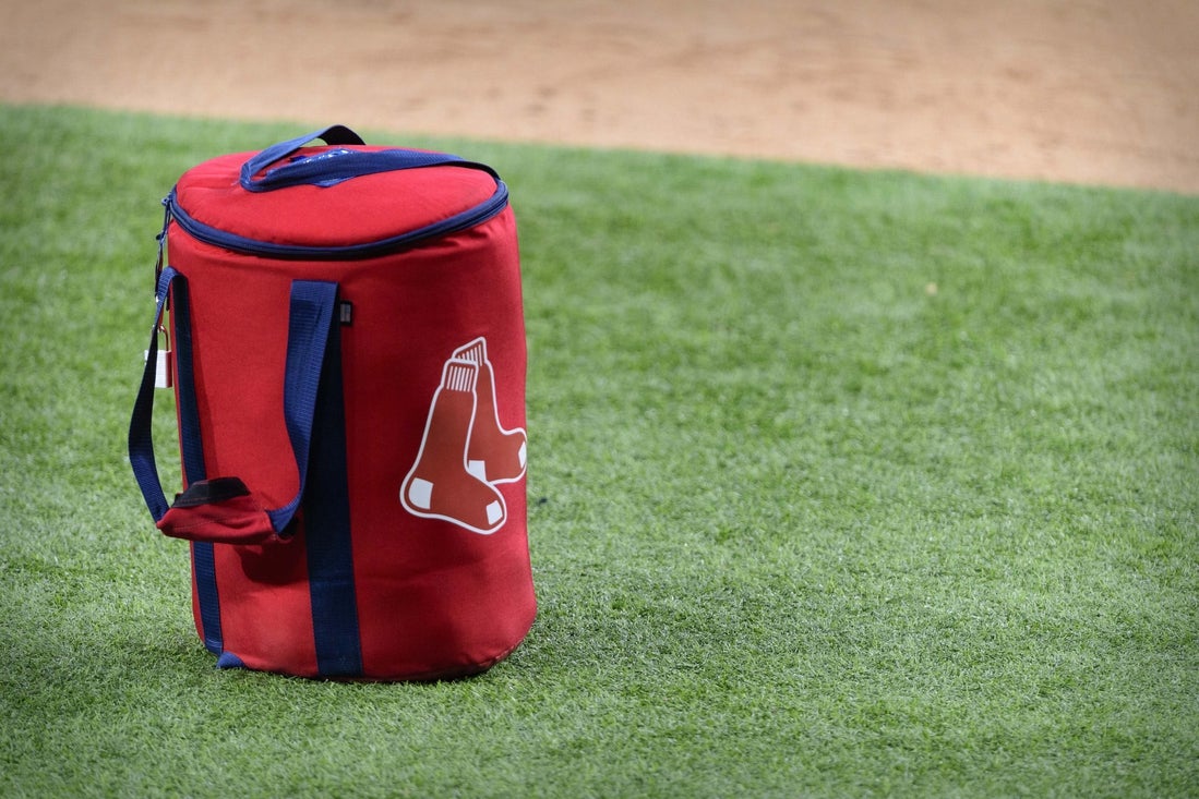 After flight delay, Red Sox make it to park 2 hours before game at Mets