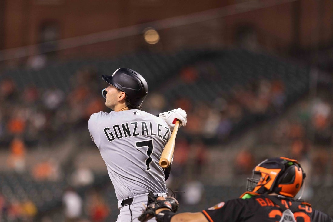 Pirates add infielder for flexibility ahead of Brewers doubleheader