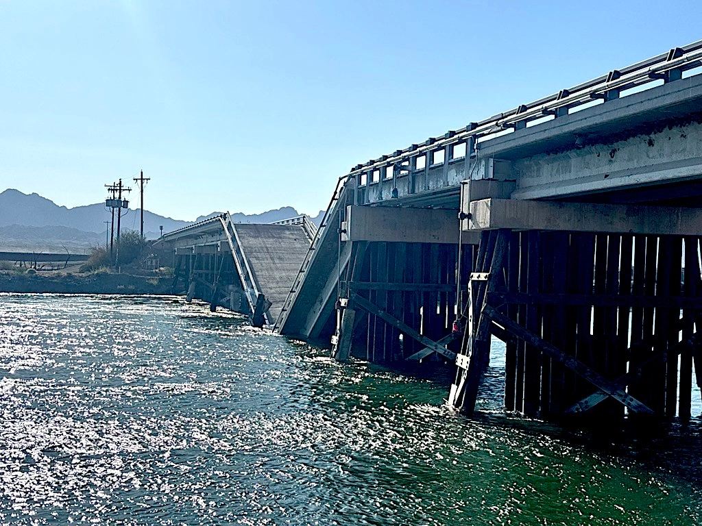 Arizona Bridge Over Colorado River Collapses After Wildfire Damage ...
