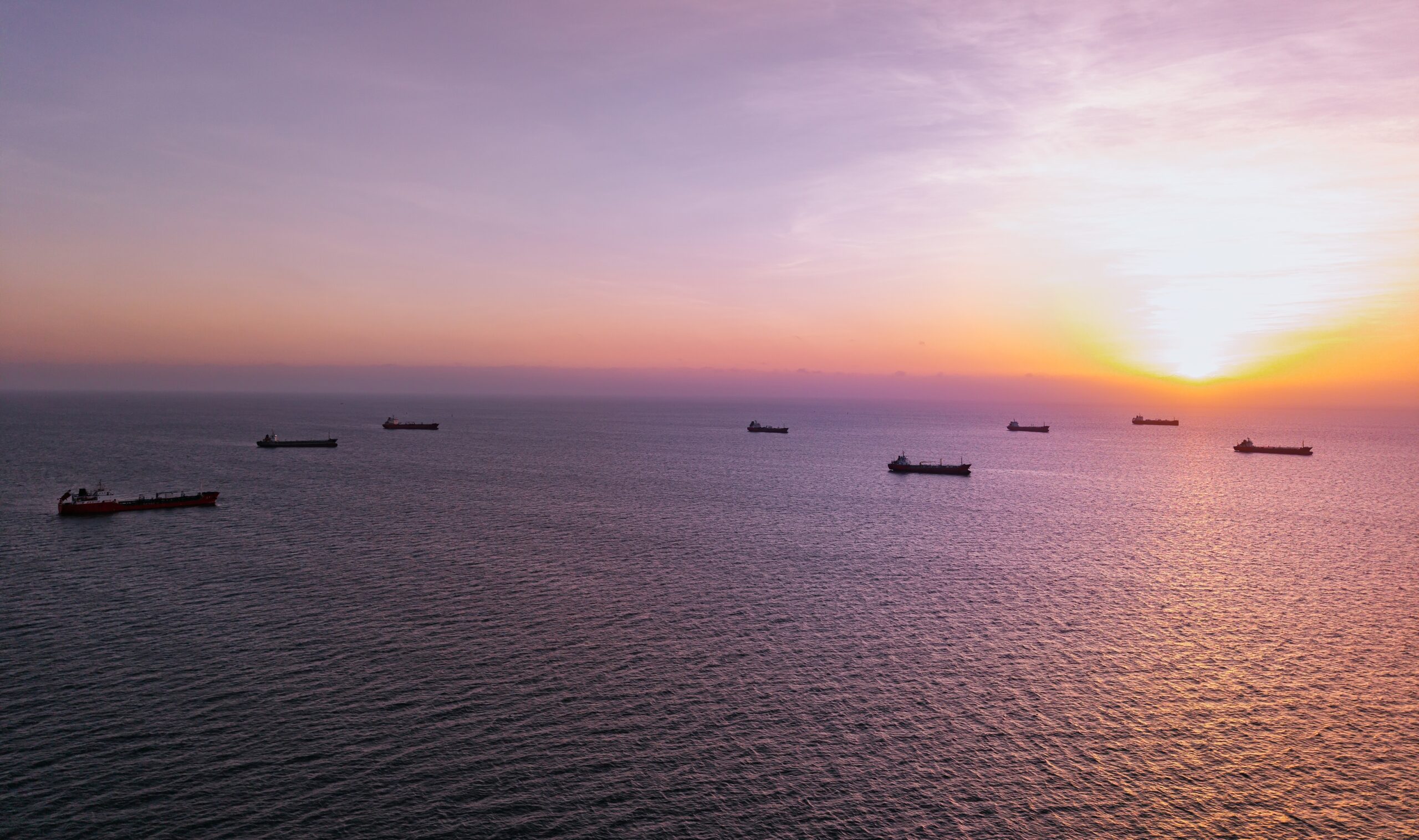 Trump Warns Iran of Renewed Strikes as Tehran Claims Control of Strait of Hormuz