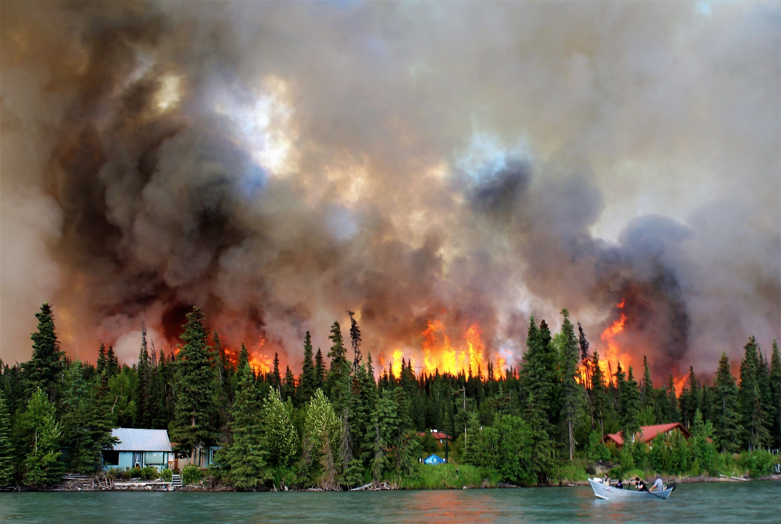 Spokane-Area Wildfires Destroy More Than 600 Structures as Western Heat Fuels Growing Crisis