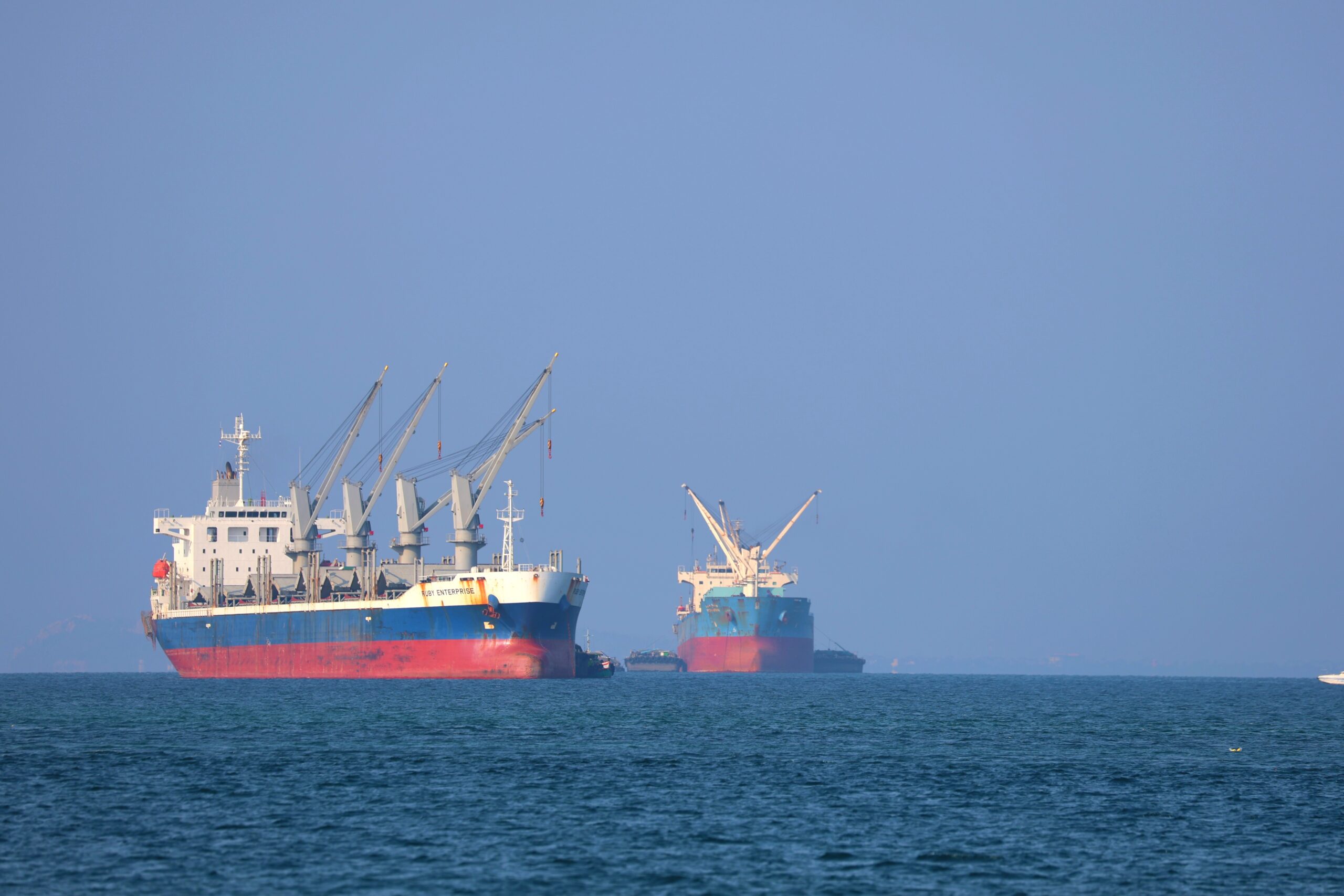 Second Tanker Struck in Strait of Hormuz as U.S. Sends Roosevelt Carrier Group to Middle East - [your]NEWS