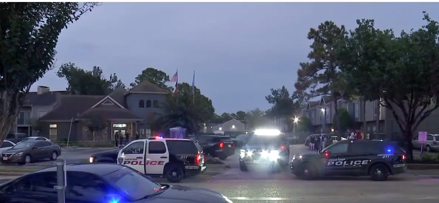 Man and Woman Found Shot to Death at West Houston Apartment Leasing ...