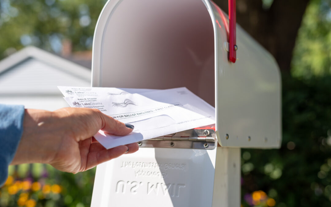Federal Judge Extends Block on USPS Mail-Ballot Rules as Midterm Voting Begins