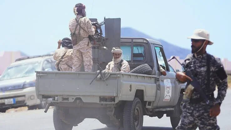 Yemen Forces Claim Bab al-Mandab Secured in Offensive Against Houthis 