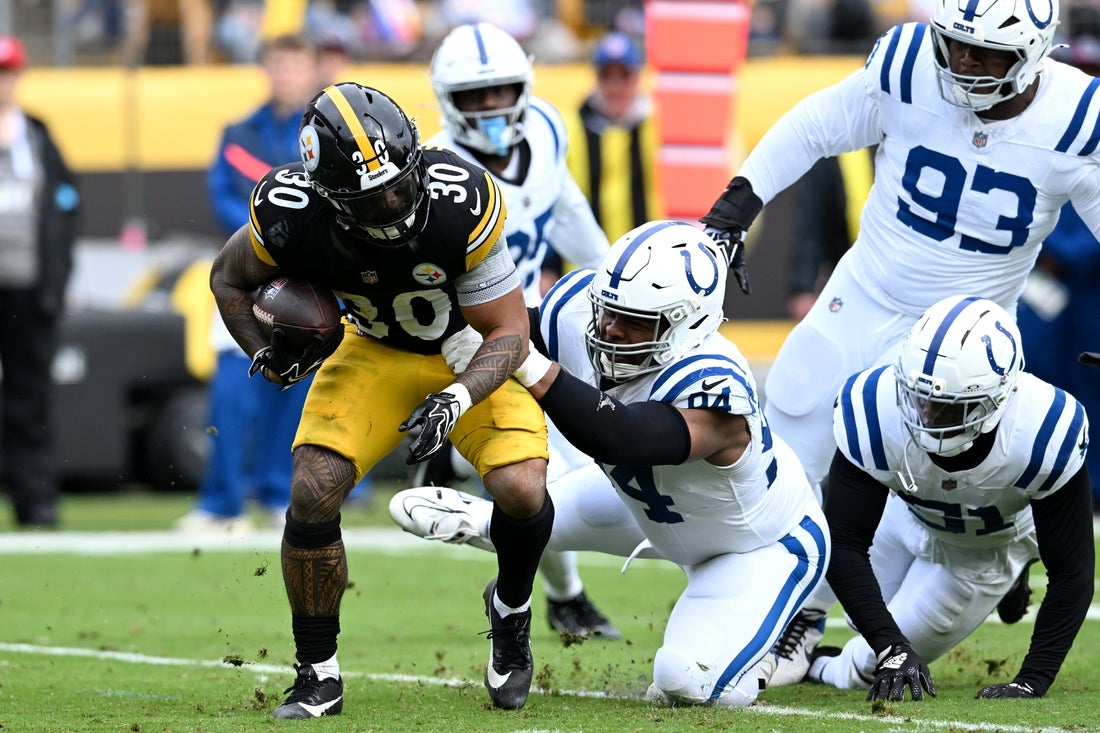 Buccaneers out to prevent Steelers' Jaylen Warren from running wild - [your]NEWS