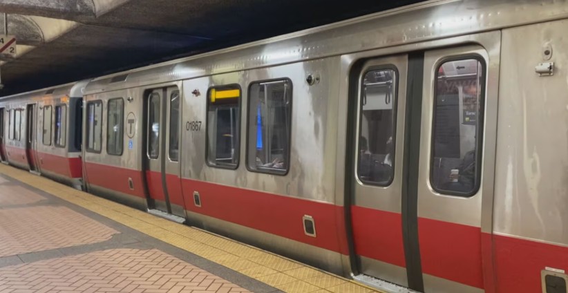 Cambridge Man Dies After Being Struck by Red Line Train – [your]NEWS